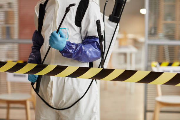 Professional Infectious Disease Decontamination technician working in Oak Park, IL